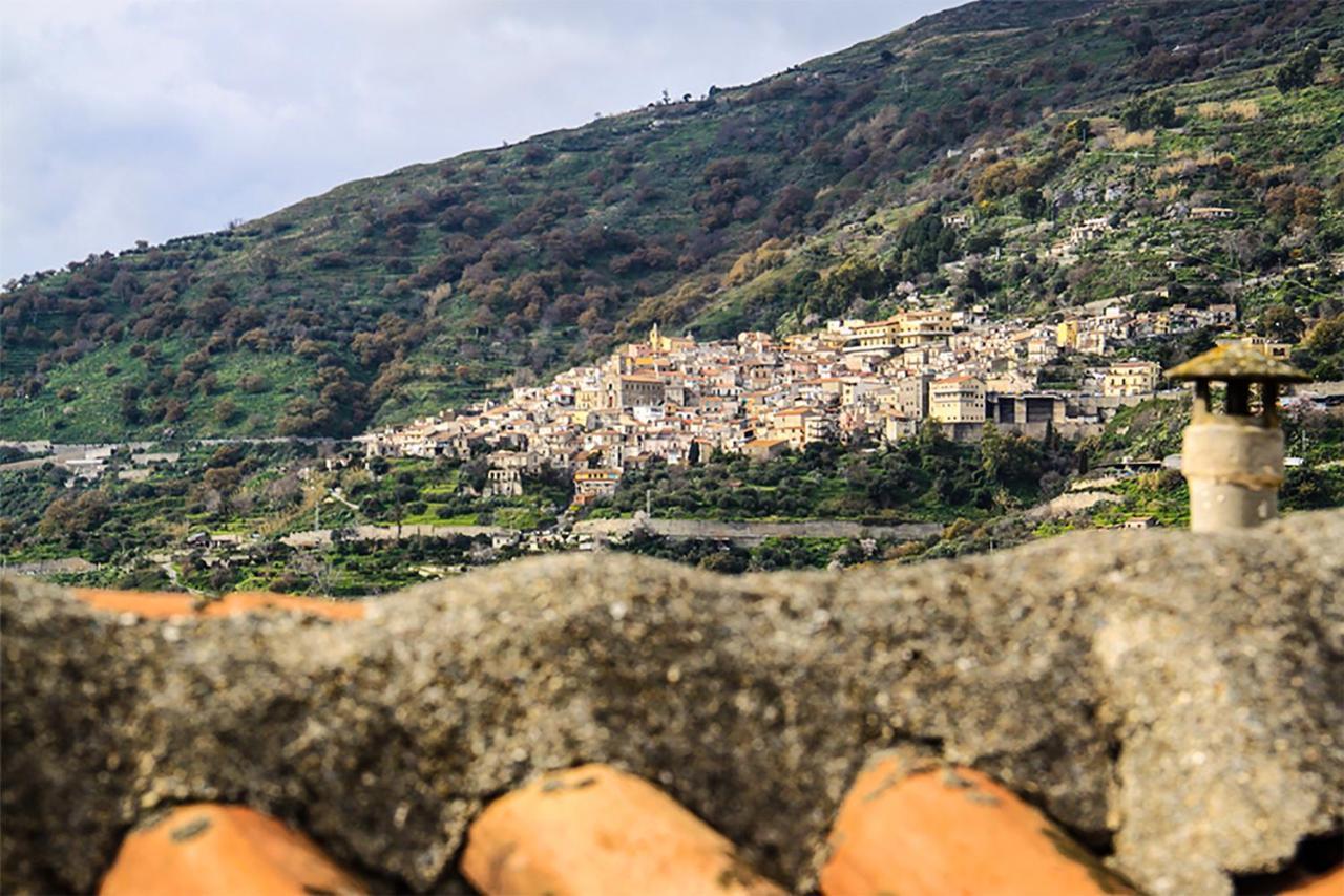 Due Sicilie Maison De Charme Casalvecchio Siculo Екстер'єр фото